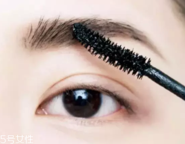 過年涂什么口紅？這些唇色讓親屬夸你好看