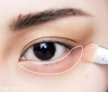 過年涂什么口紅？這些唇色讓親屬夸你好看