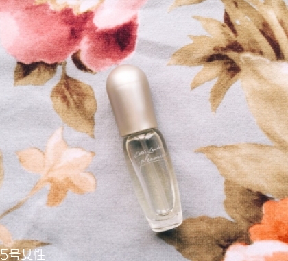 雅詩蘭黛香水怎么樣？提升生活逼格的香水