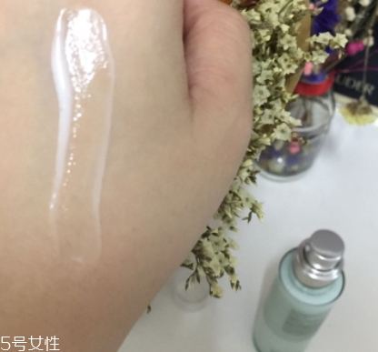 雅詩蘭黛乳液多少錢？