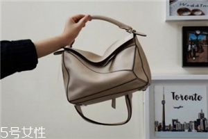 loewe是奢侈品嗎？西班牙百年奢華品牌
