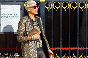 亮片衣服怎么搭配？助你成為時(shí)髦精