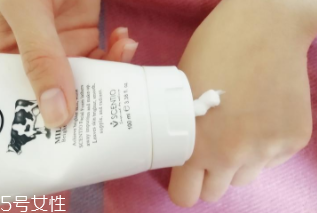 泰國BB洗面奶好用嗎？泰國Beauty Buffet洗面奶清潔度測評