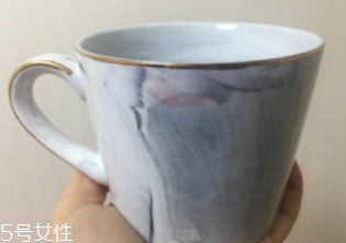 TF16口紅是什么顏色？番茄紅百搭秋冬色
