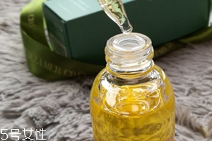 海藍(lán)之謎精華油怎么樣？海藍(lán)之謎精華油評(píng)測(cè)