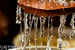 雪燕和銀耳哪個(gè)好？其實(shí)可以一起食用