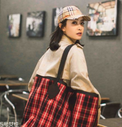 burberry是奢侈品嗎？傳統(tǒng)英倫風(fēng)品牌