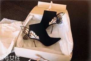 sophia webster是幾線品牌？童話里走出來(lái)的鞋子