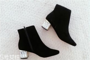 dune london是幾線(xiàn)品牌？英國(guó)著名奢華鞋履品牌