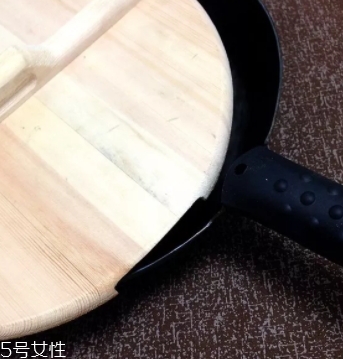 舌尖3章丘鐵鍋怎么樣？臻三環(huán)鐵鍋評(píng)測(cè)