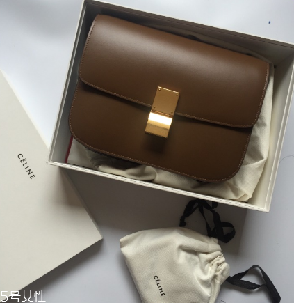 celine和fendi哪個好？經(jīng)典奢侈品牌的對決