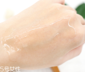 悅詩風(fēng)吟小綠瓶用在哪個(gè)步驟？用在水乳前