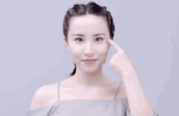黃皮用什么顏色的腮紅？選擇與黃色互補的紫色