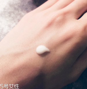 ipsa水乳適合什么膚質？不挑皮最適合敏感肌