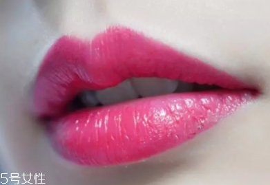 dior迪奧520和567哪個好看？