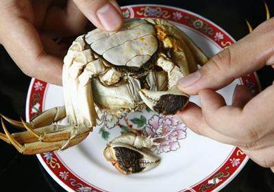 陽(yáng)澄湖大閘蟹怎么吃？食陽(yáng)澄湖大閘蟹注意事項(xiàng)