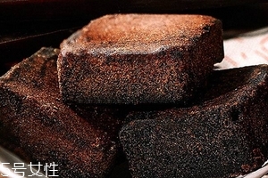 阿膠黑糖經(jīng)期可以喝嗎？最好少喝