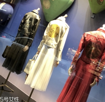 dior迪奧衣服一般多少錢？