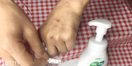 泡沫洗面奶哪個(gè)牌子好？熊野油脂和牛乳石堿對(duì)比測試