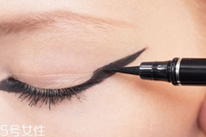 dior迪奧眼線筆多少錢一支？
