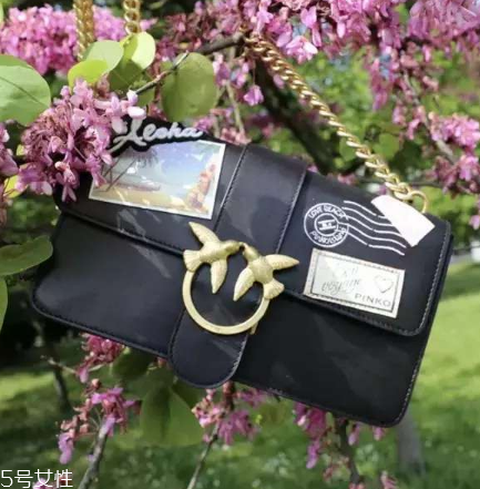 pinko是奢侈品嗎？少女感爆炸的包包
