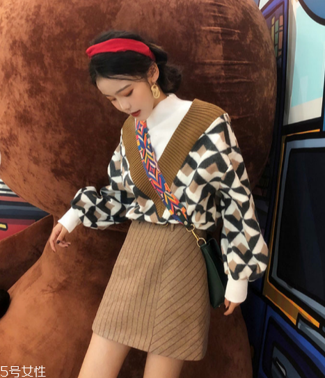 怎么穿衣服更淑女？輕松提升你的優(yōu)雅魅力