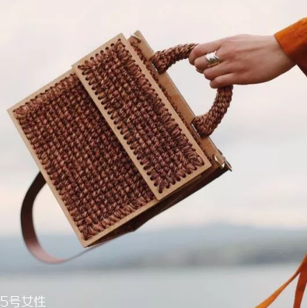 0711是什么牌子？純手工編織包包的經(jīng)典