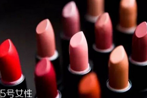 口紅的分類(lèi) 挑選口紅的技巧