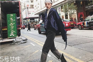 牛仔褲腰圍大了可以改小嗎？