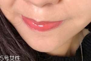 mac唇釉哪個(gè)顏色比較日常？溫柔清新珊瑚粉