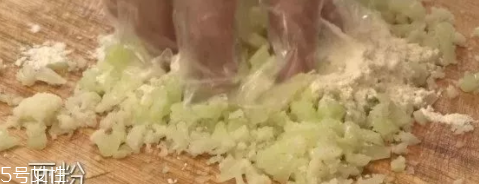 吃花菜可以減肥嗎？熱量低適合減肥時(shí)吃