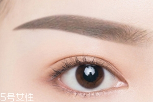 眉粉用久了結(jié)塊怎么辦？用眉刷戳碎