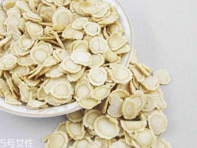 西洋參會(huì)推遲月經(jīng)嗎？這個(gè)是有可能的
