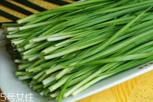 韭菜怎么保存時(shí)間長(zhǎng)？真空保存最持久