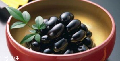 黑豆泡醋用生豆還是熟豆？熟不熟都可以