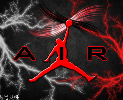 air jordan 1 satin黑扣碎配色綢緞版多少錢？