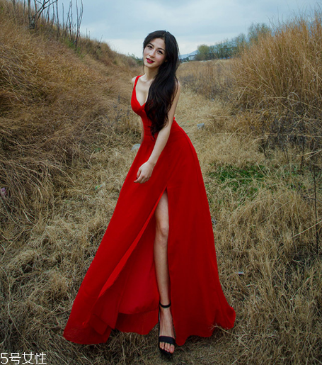 男生喜歡女生穿什么風(fēng)格衣服？男生不能抵擋的穿衣風(fēng)格