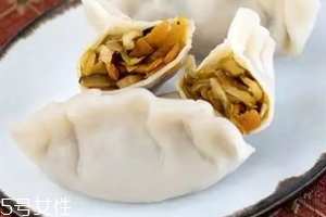 餃子餡可以放雞精嗎？會(huì)危害健康