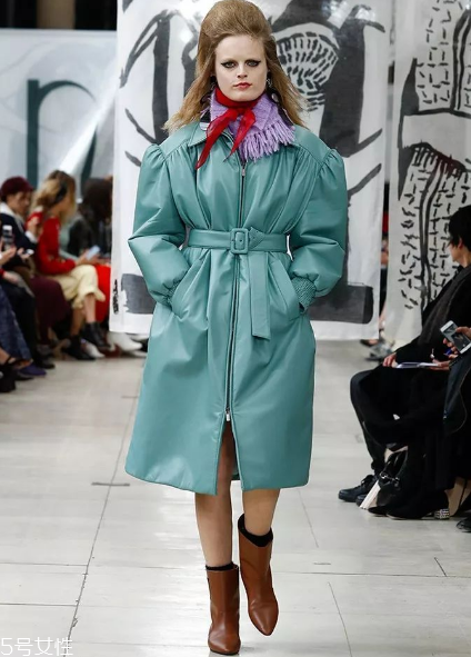 miumiu2018秋冬系列好看嗎_有哪些款式？