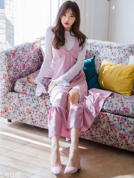 圓頭高跟鞋怎么搭配？顯高又淑女