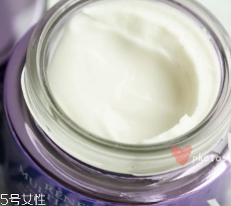 蘭蔻塑顏雪花霜怎么樣？肌膚白皙的秘密武器