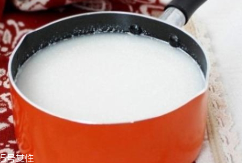 茯苓為什么不溶于水 屬于正?，F(xiàn)象