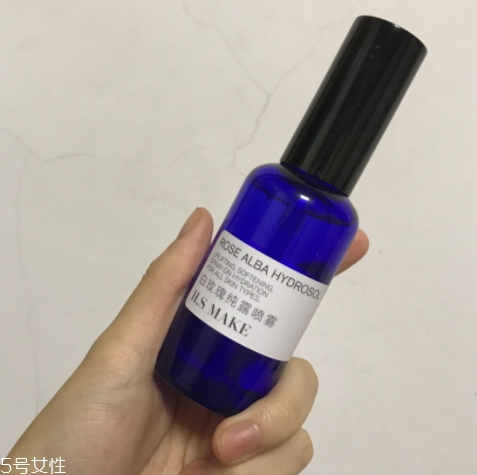 純露可以當噴霧嗎？隨時為你補充水分