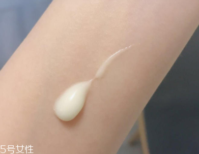 碧柔藍管防曬有酒精嗎？酒精過敏者慎用