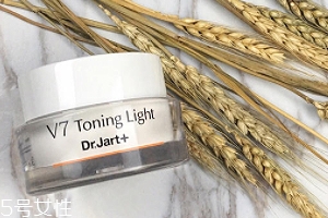 dr.jart+ V7素顏霜怎么樣？不適合干皮