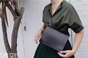 danielle foster是什么牌子？氣質(zhì)型包包推薦
