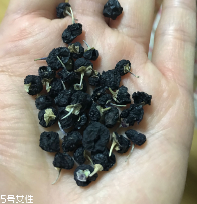 黑枸杞青少年能吃嗎？可以適量喝