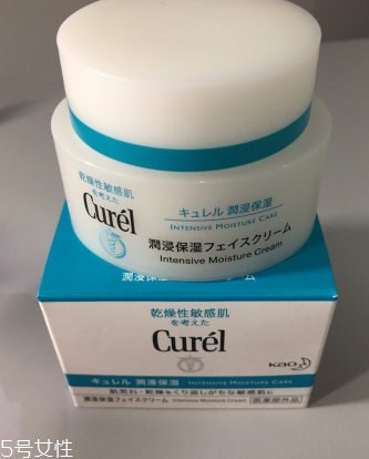 面霜可以當(dāng)眼霜嗎？年輕肌膚可以少量用