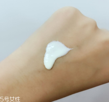 elixir防曬需要卸妝嗎？防曬產品都要卸妝