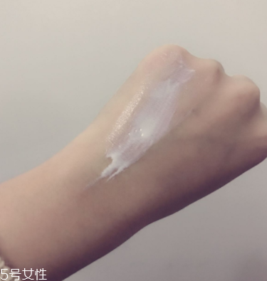 elixir防曬需要卸妝嗎？防曬產品都要卸妝